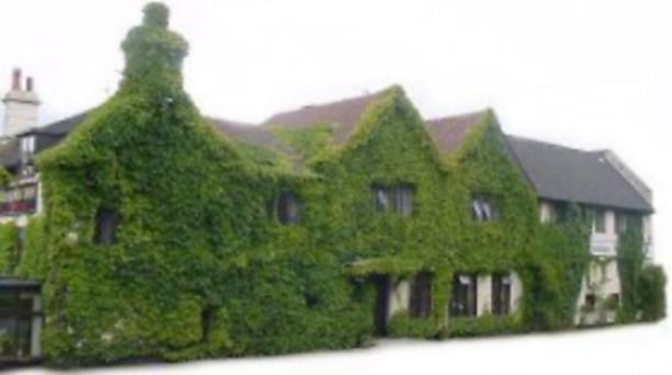 Three Horseshoes Country Inn