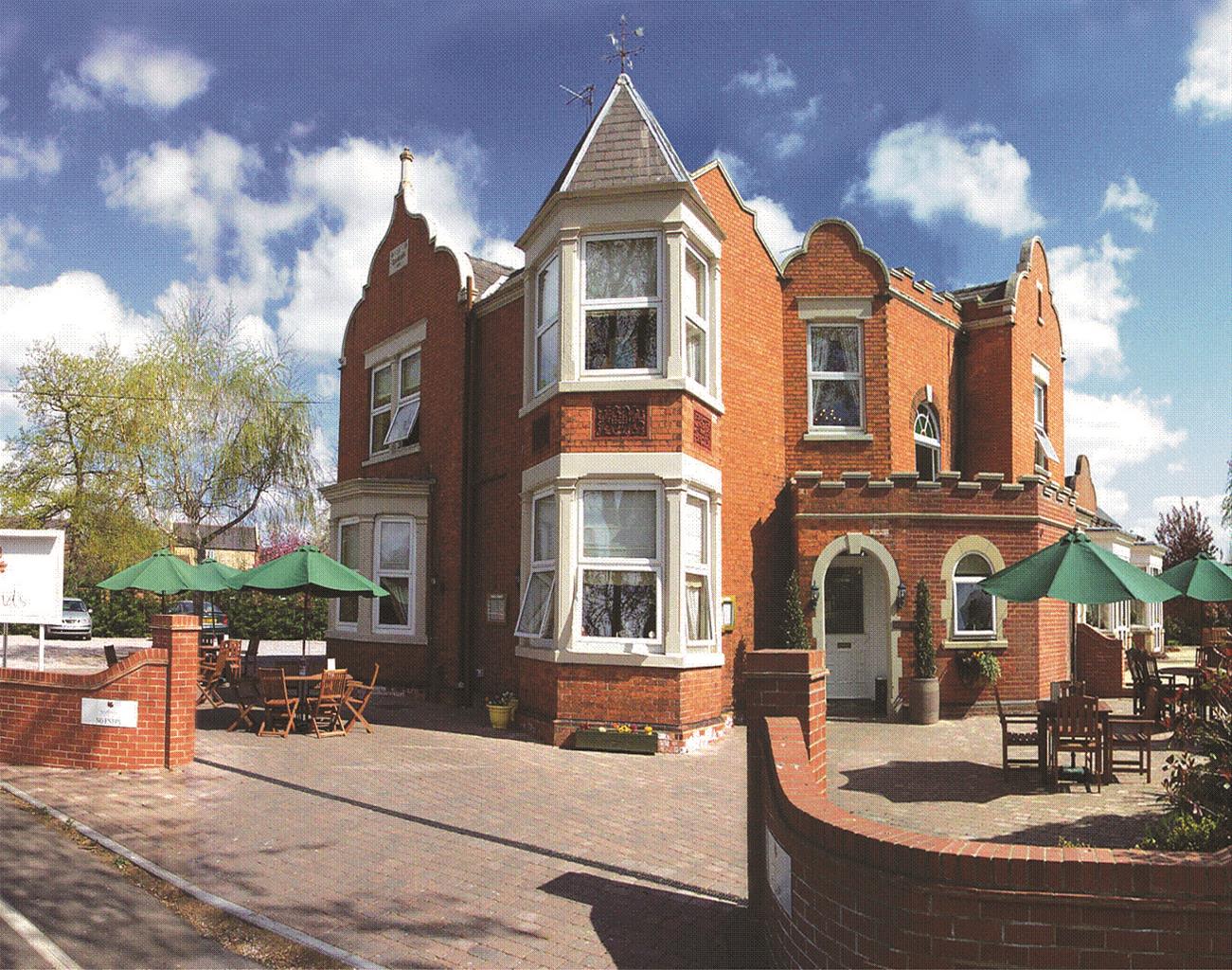 Woodlands Hotel