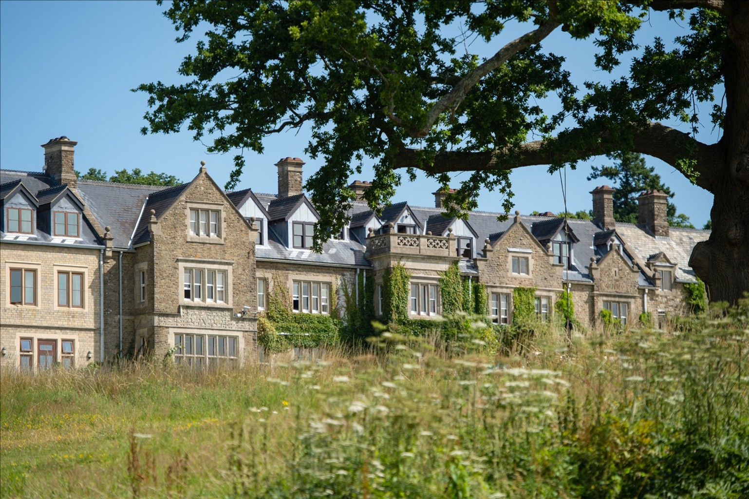 South Lodge
