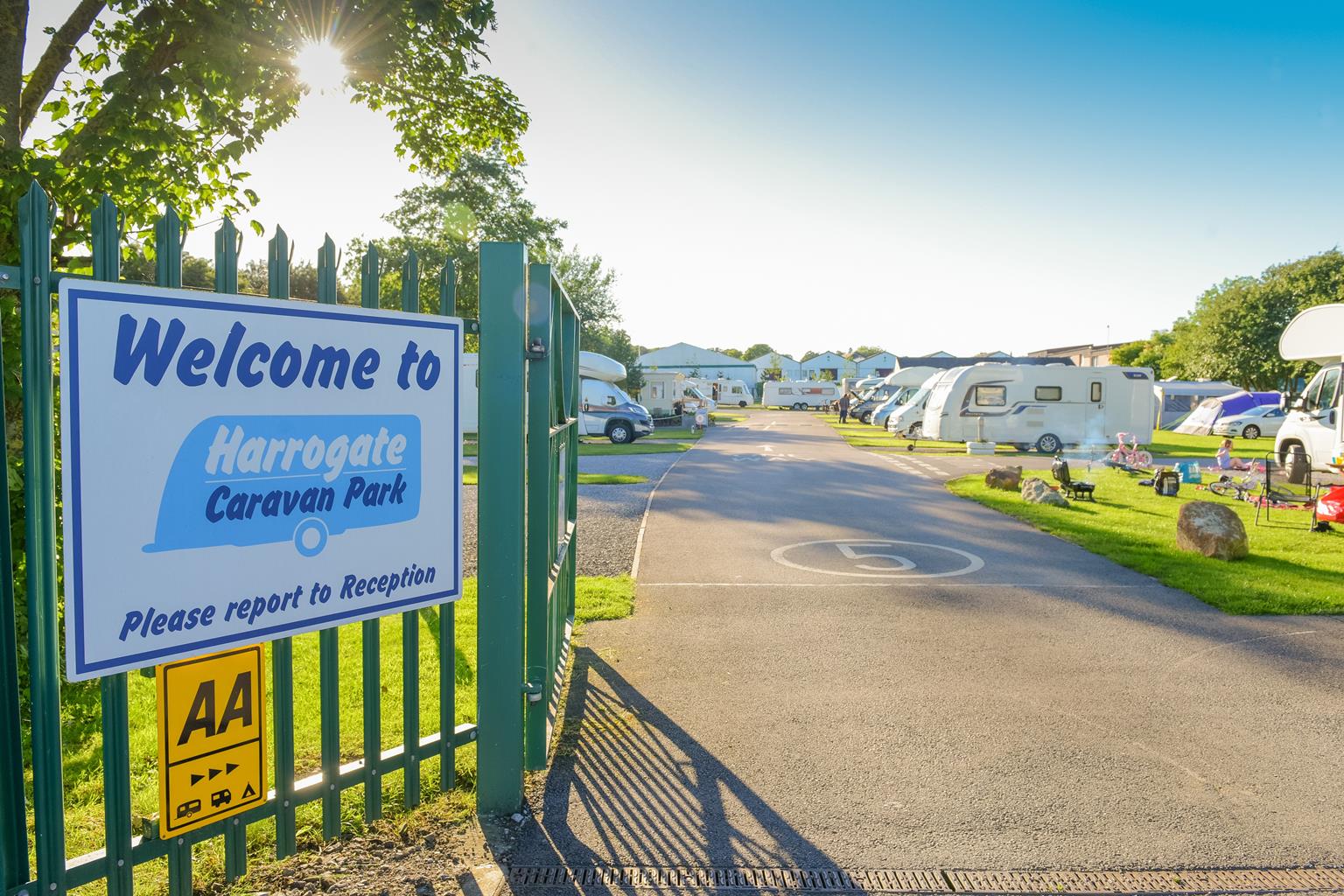 Harrogate Caravan Park