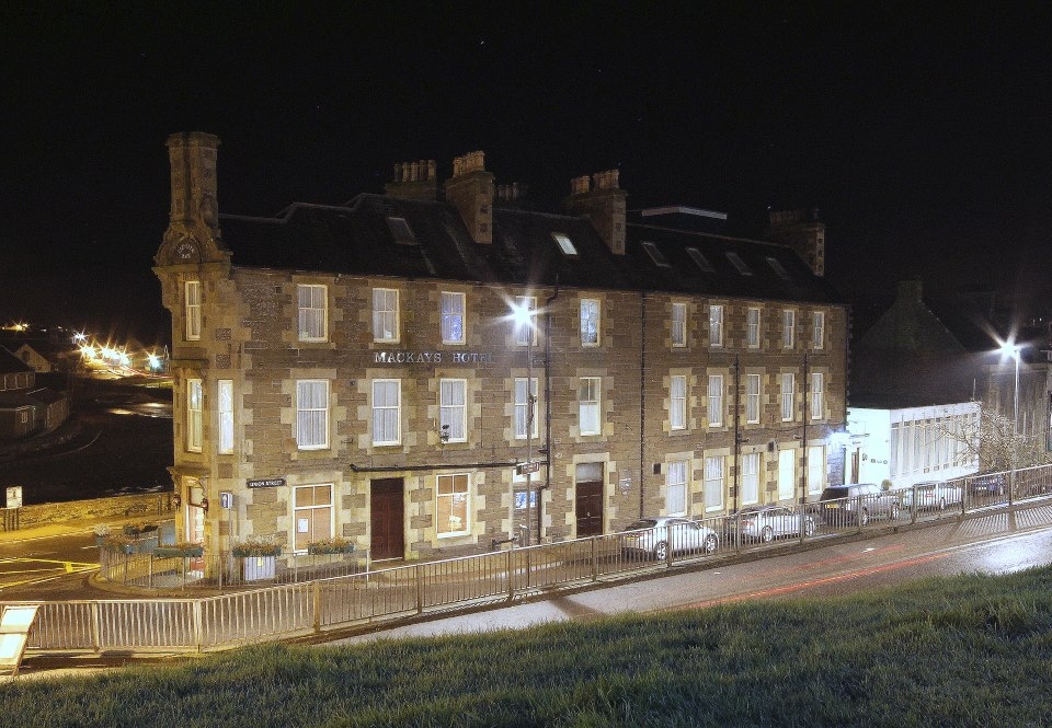Mackays Hotel