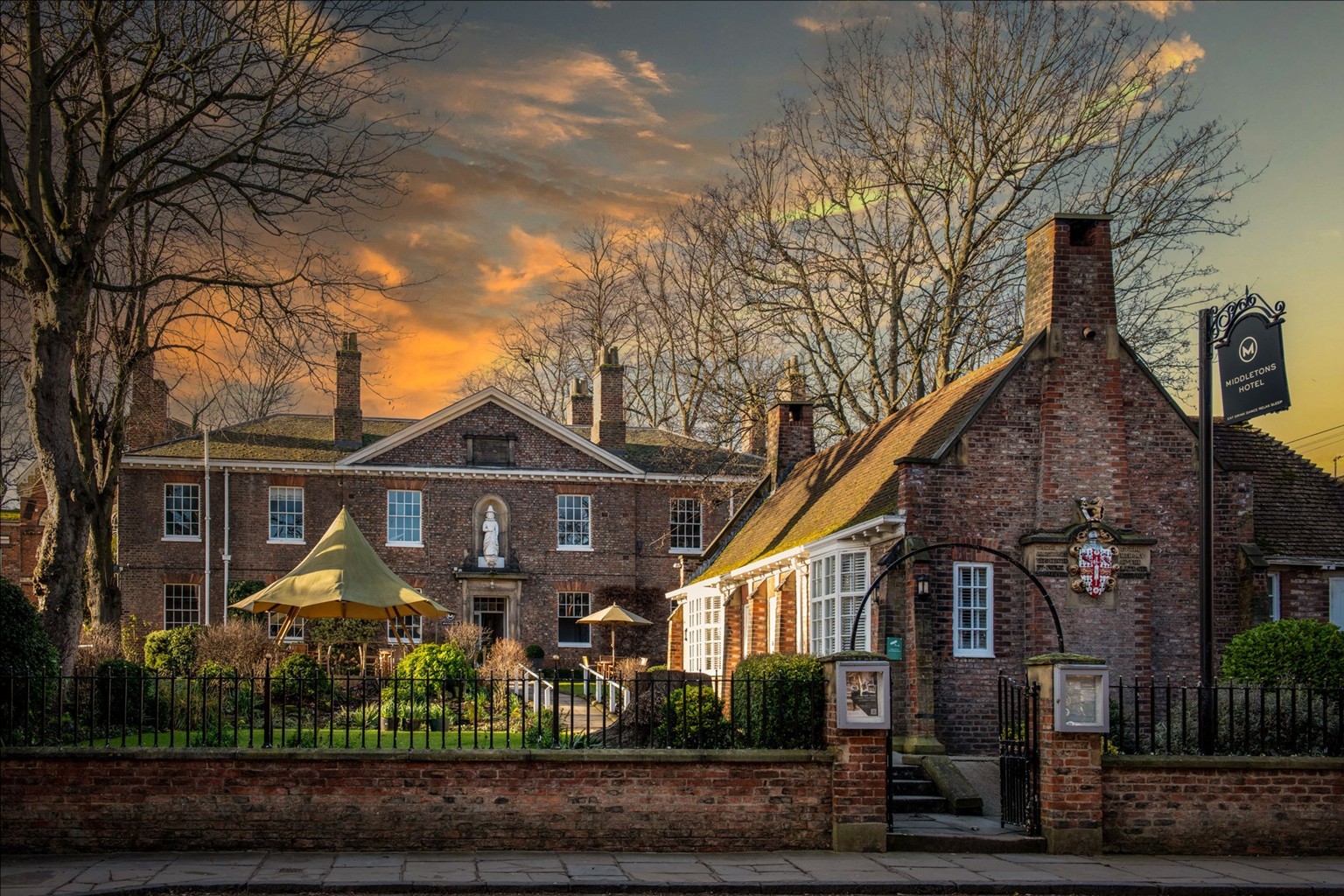 Middletons Hotel