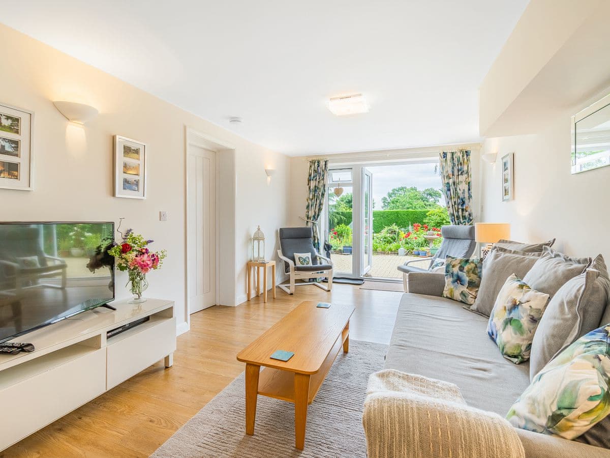 Malvern Holiday-Garden Flat