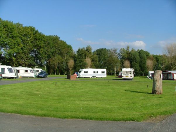 Bridge House Marina & Caravan Park