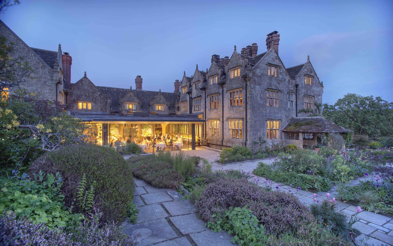 Gravetye Manor Hotel