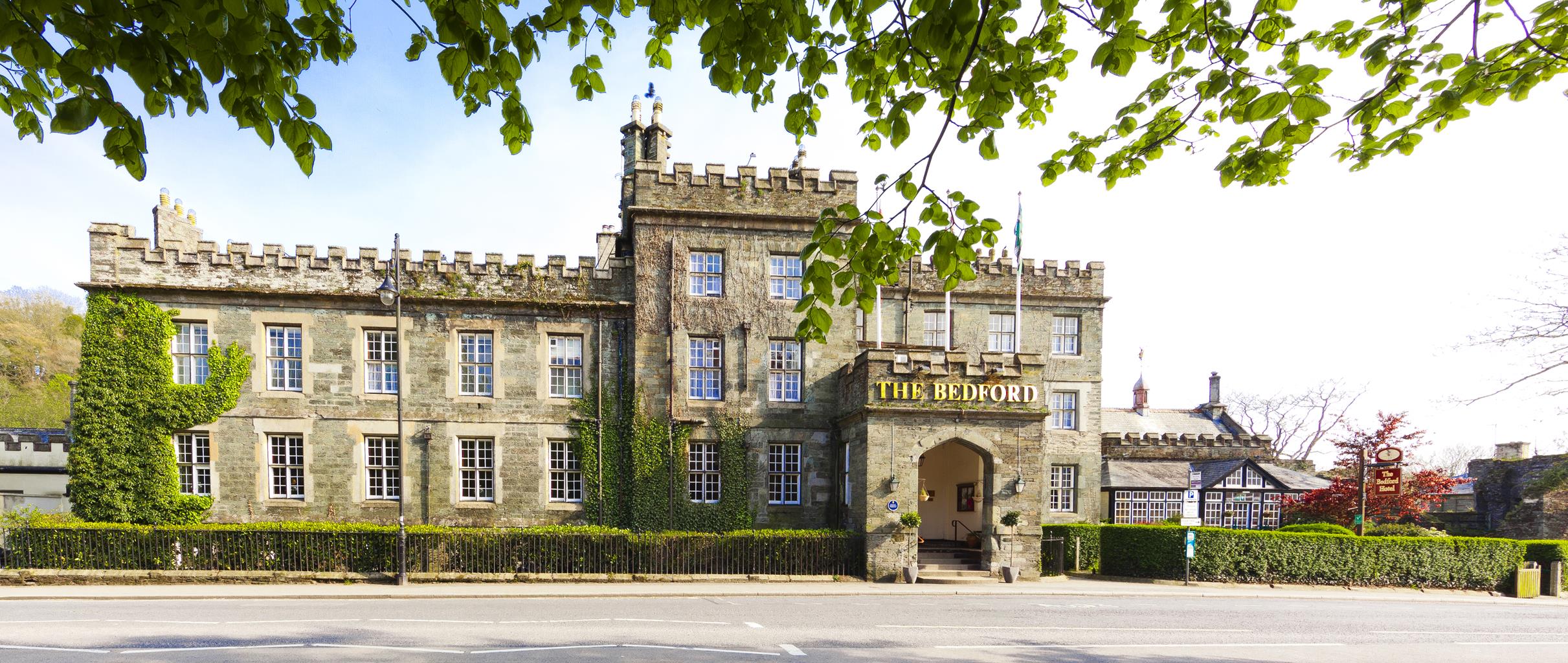 Bedford Hotel