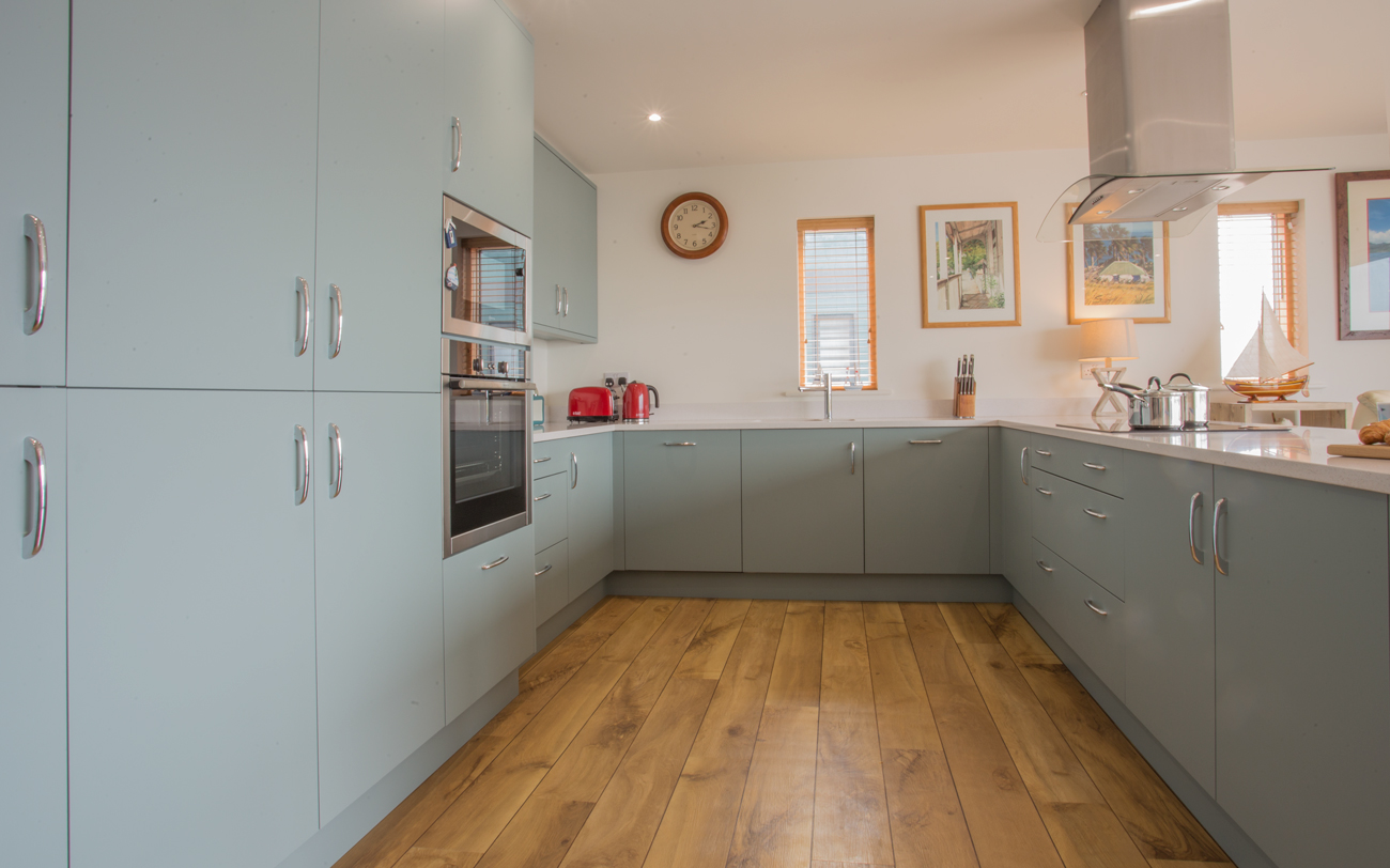 Seafarer Apartment