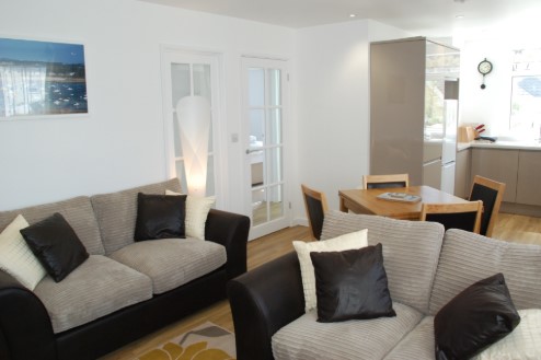Trefoil Apartment