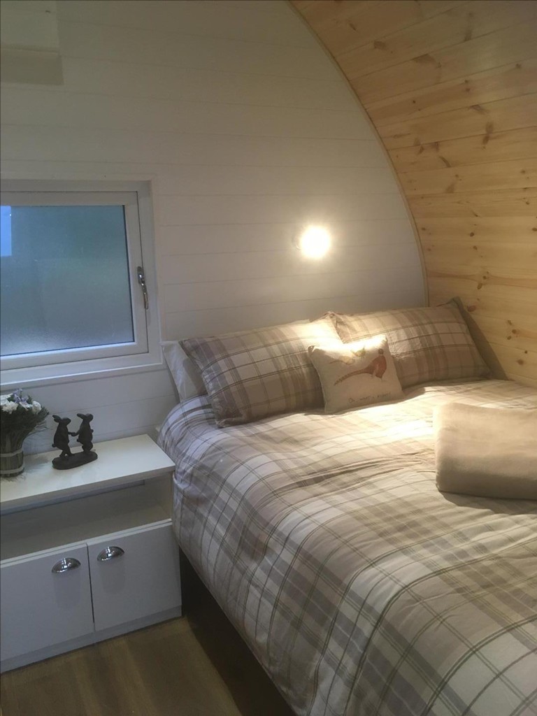 Pheasants Roost at Wolds Walk Glamping