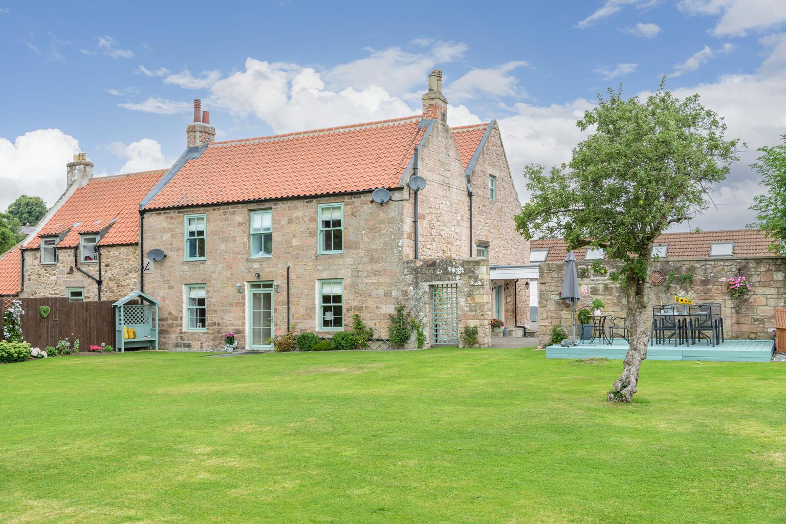 Honeypot House