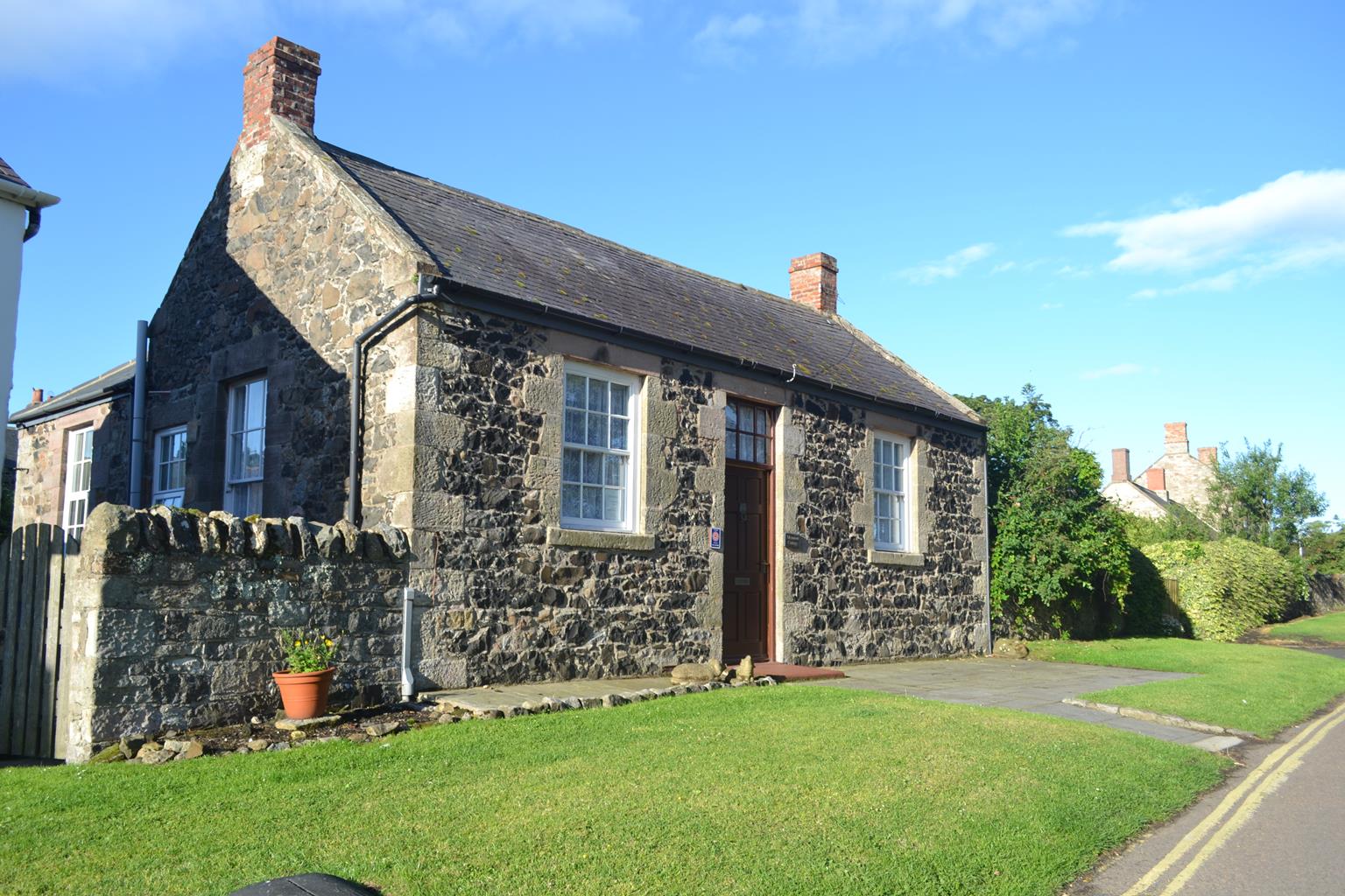 Memnon Cottage