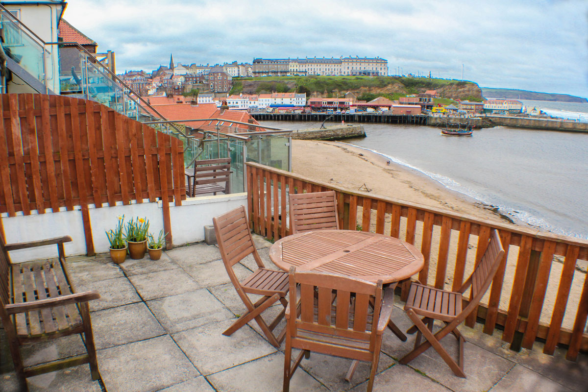 East Cliff Cottages  6 (37A - Gold)