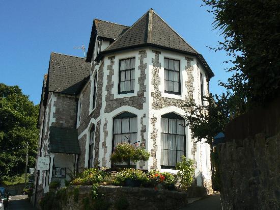 Ashleigh House