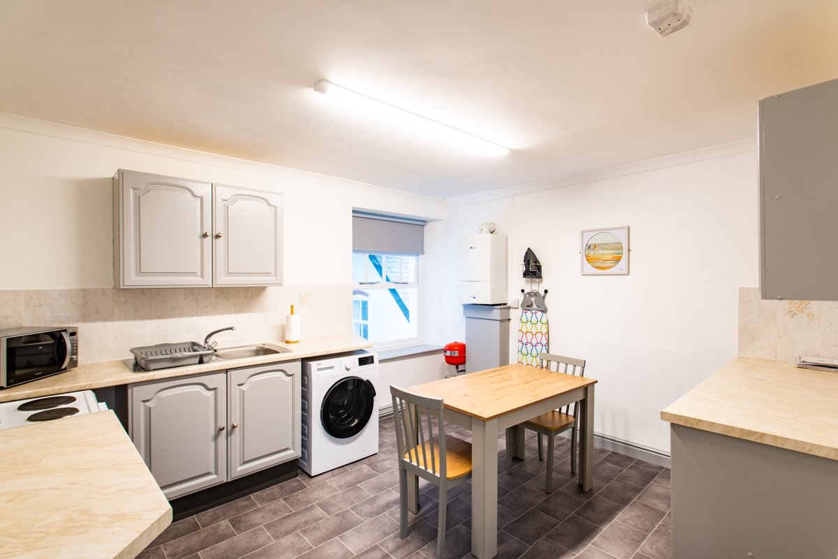 South Lodge Apartment 3