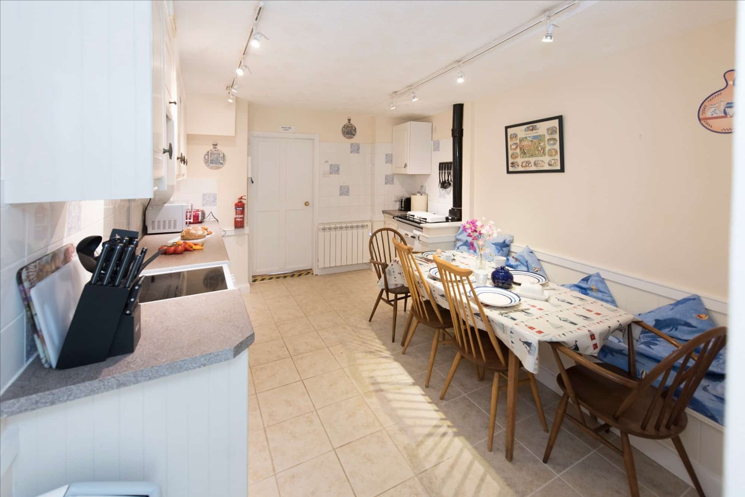 Maypole Cottage